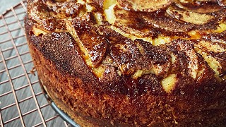 Apple, Cinnamon & Maple Syrup Baked Cheesecake